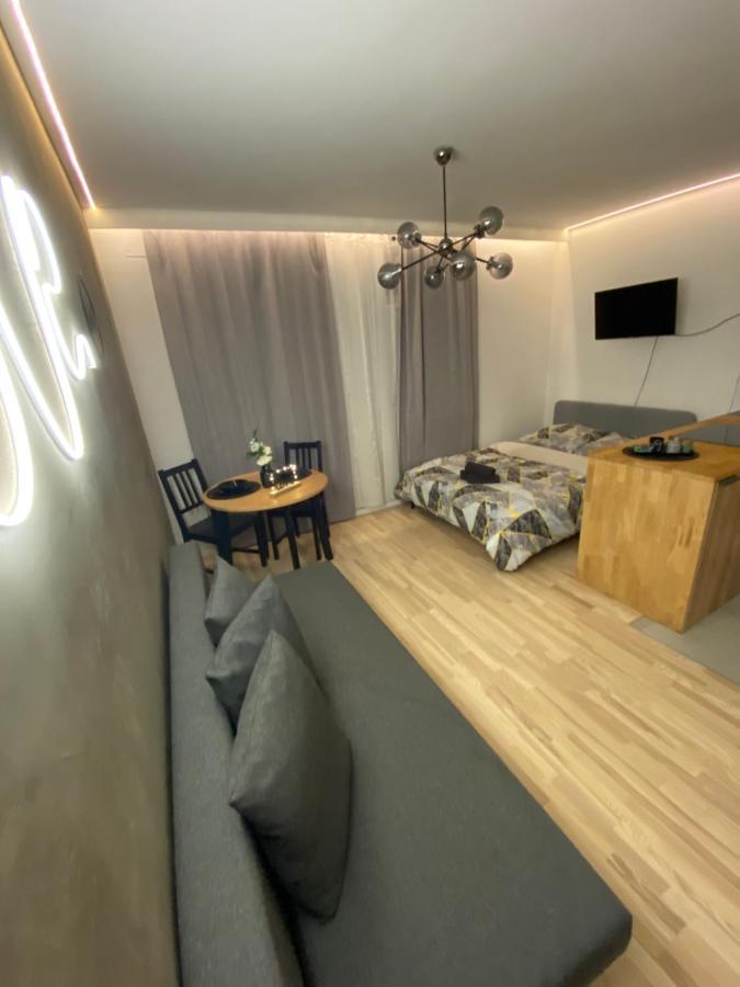 Love Glow Studio Краков Экстерьер фото