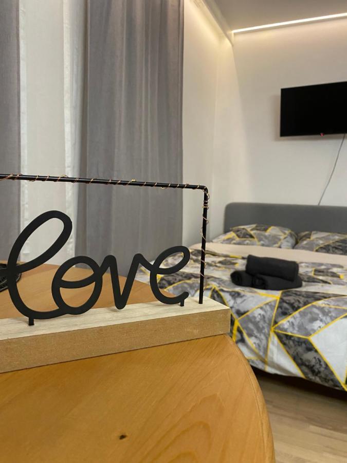 Love Glow Studio Краков Экстерьер фото